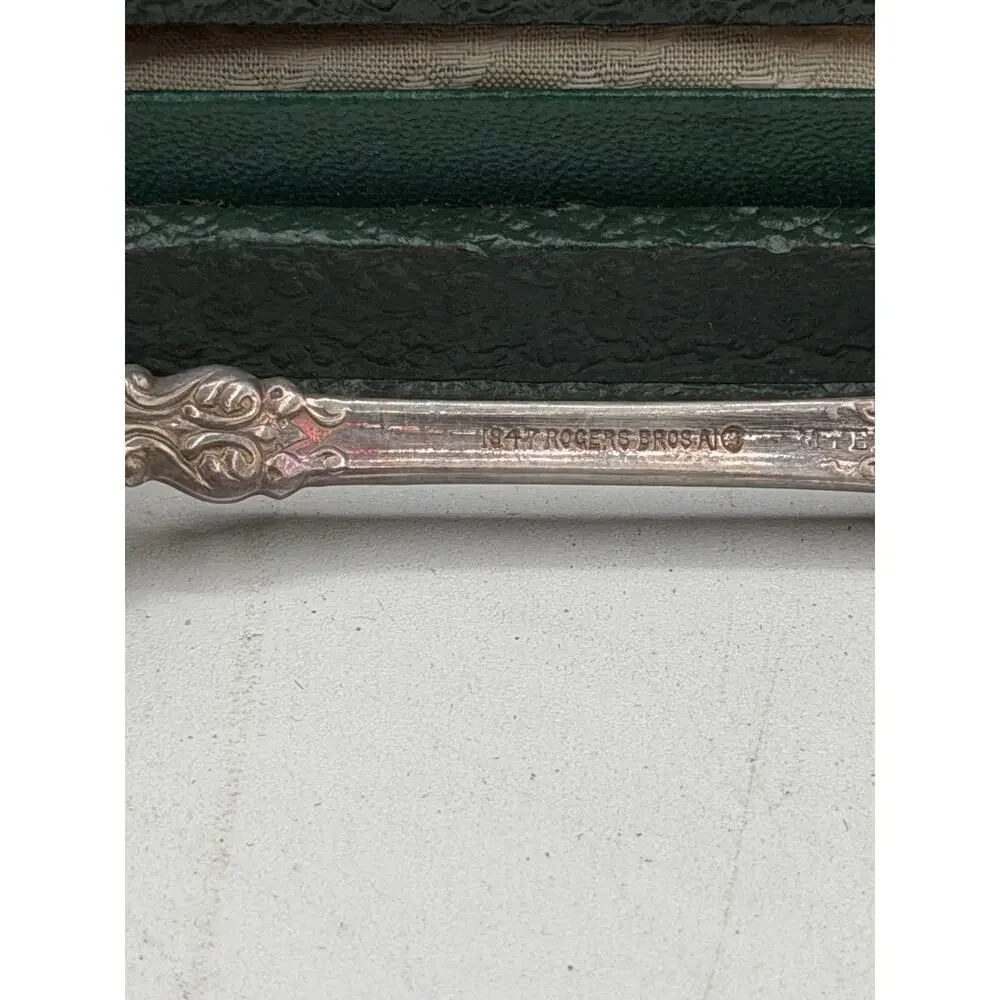 Vintage 1847 Rogers Bros Silverplate Teaspoons Set 6 in Myers/Franks Boston Case